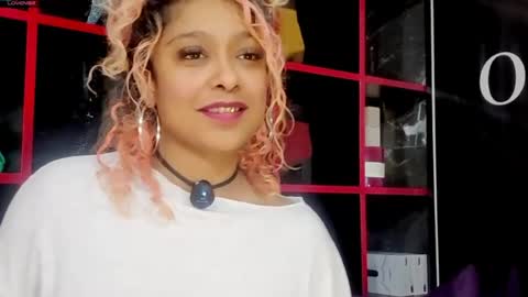 Snapshot of indianbeauty27_ chatting on July 2026 04:19:01 AM Nikki online show from July 2026 04:19:01 AM