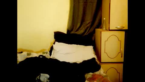 indianpleasures21 online show from March 2026 05:41:01 PM