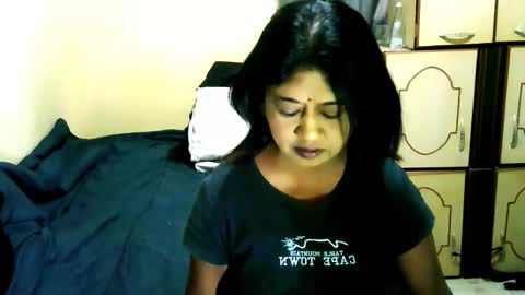 Snapshot of indianpleasures21 chatting on May 2026 06:44:01 AM indianpleasures21 online show from May 2026 06:44:01 AM