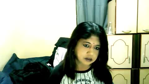 Snapshot of indianpleasures21 chatting on May 2026 02:18:01 AM indianpleasures21 online show from May 2026 02:18:01 AM