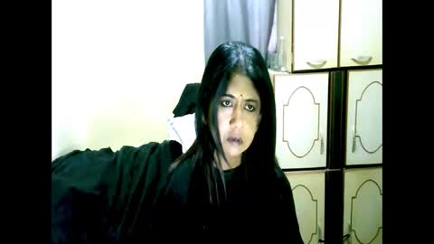 Snapshot of indianpleasures21 chatting on June 2026 10:21:02 AM indianpleasures21 online show from June 2026 10:21:02 AM