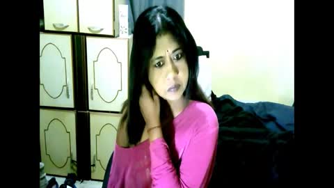 Snapshot of indianpleasures21 chatting on June 2026 04:57:01 AM indianpleasures21 online show from June 2026 04:57:01 AM
