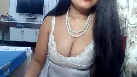 Snapshot of indianrads9 chatting on December 2024 06:34:01 AM Radha online show from December 2024 06:34:01 AM