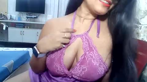 Snapshot of indianrads9 chatting on December 2024 07:25:02 AM Radha online show from December 2024 07:25:02 AM