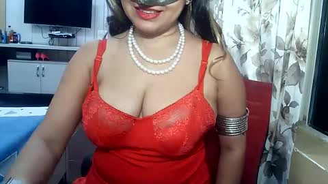 Snapshot of indianrads9 chatting on January 2025 07:07:01 PM Radha online show from January 2025 07:07:01 PM