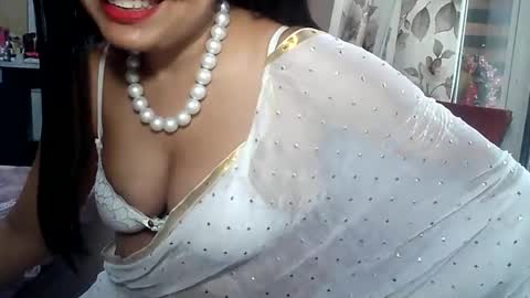 Snapshot of indianrads9 chatting on October 2025 06:44:01 AM Radha online show from October 2025 06:44:01 AM