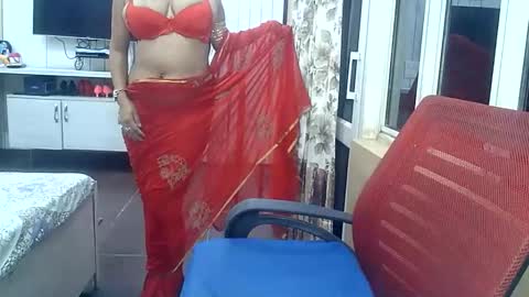 Snapshot of indianrads9 chatting on October 2025 07:54:02 PM Radha online show from October 2025 07:54:02 PM