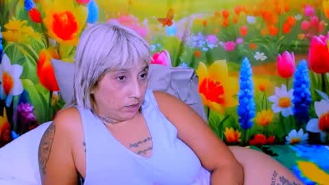 Snapshot of indianroxy27 chatting on June 2026 08:19:01 PM indianroxy27 online show from June 2026 08:19:01 PM