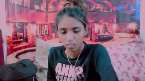 Snapshot of indiansexyslender4u2luv chatting on January 2025 05:49:01 AM indiansexyslender4u2luv online show from January 2025 05:49:01 AM