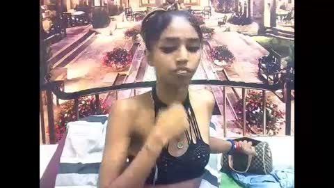 Snapshot of indiansexyslender4u2luv chatting on January 2025 06:16:01 AM indiansexyslender4u2luv online show from January 2025 06:16:01 AM