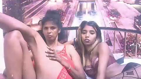 Snapshot of indiansexyslender4u2luv chatting on January 2025 09:16:02 AM indiansexyslender4u2luv online show from January 2025 09:16:02 AM