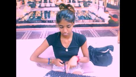 Snapshot of indiansexyslender4u2luv chatting on February 2025 08:42:01 AM indiansexyslender4u2luv online show from February 2025 08:42:01 AM