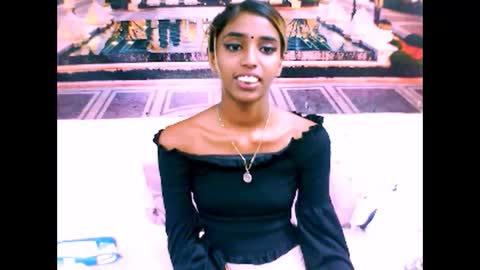 Snapshot of indiansexyslender4u2luv chatting on February 2025 09:31:01 AM indiansexyslender4u2luv online show from February 2025 09:31:01 AM