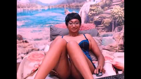 Snapshot of indianspicy69 chatting on January 2025 08:11:02 AM Shreya online show from January 2025 08:11:02 AM