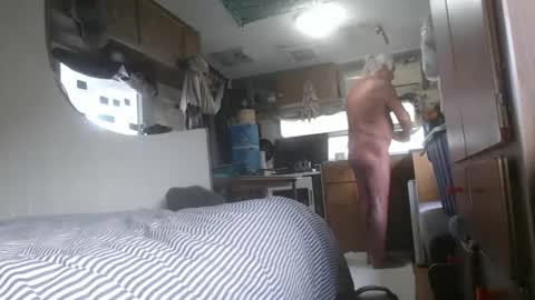 indieapenut online show from March 2026 09:29:02 PM