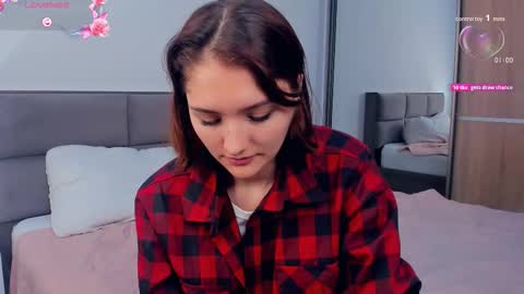 Snapshot of inellcanty chatting on October 2025 04:10:02 AM Kira online show from October 2025 04:10:02 AM