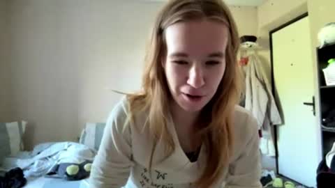 Snapshot of inespacheco chatting on July 2026 12:01:02 PM Sofia online show from July 2026 12:01:02 PM