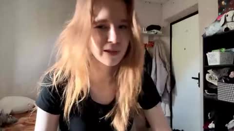 Snapshot of inespacheco chatting on July 2026 01:03:01 PM Sofia online show from July 2026 01:03:01 PM