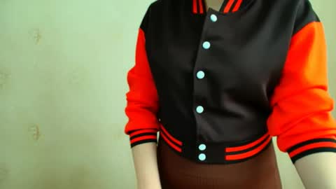 Inessa online show from May 2026 01:41:01 PM