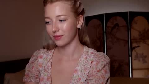 Snapshot of infinitysoul_ chatting on September 2025 02:22:01 PM Alexa..  Inst     Fansly infinitysoul  online show from September 2025 02:22:01 PM