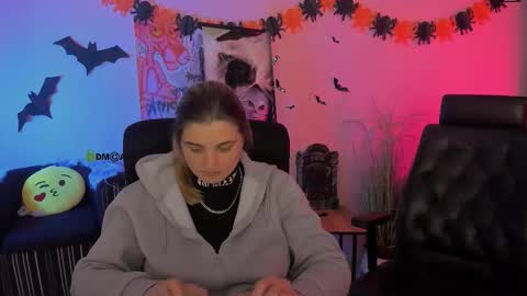 Snapshot of inga_gree chatting on November 2025 07:49:02 PM inga_gree online show from November 2025 07:49:02 PM