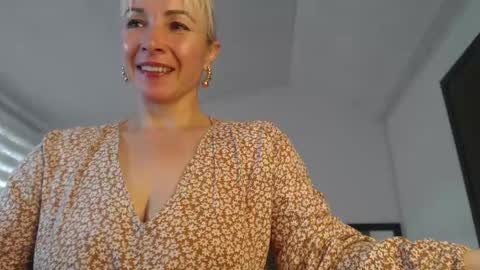 Snapshot of ingridbergman chatting on January 2025 12:50:01 PM online show from January 2025 12:50:01 PM