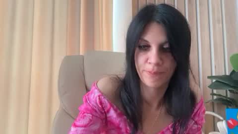 Snapshot of injaathome chatting on June 2026 01:19:02 PM InjaAtHome online show from June 2026 01:19:02 PM