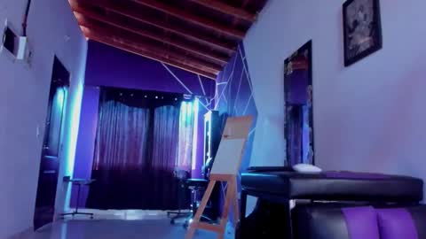 demon online show from January 2026 04:54:02 PM