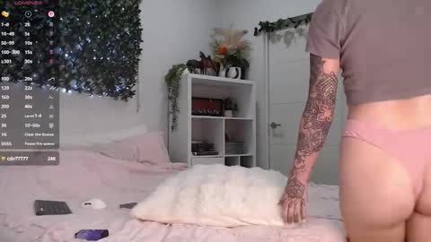 Snapshot of inkedangelofficial chatting on February 2026 11:42:02 PM Inkedangelofficial online show from February 2026 11:42:02 PM