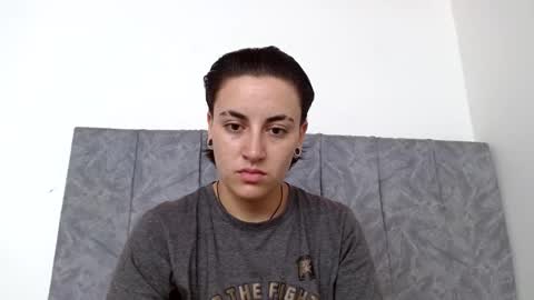 lyan onlyfans n linda online show from November 2025 01:21:02 PM