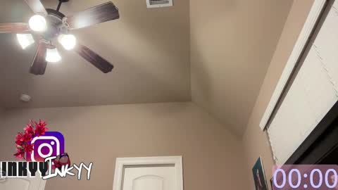 Snapshot of inkyyinkyy chatting on September 2025 01:55:01 AM inkyyinkyy online show from September 2025 01:55:01 AM