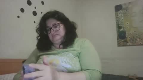 inna46_ online show from April 2026 06:59:02 PM