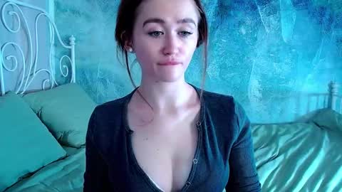 Lina online show from February 2026 12:34:01 PM