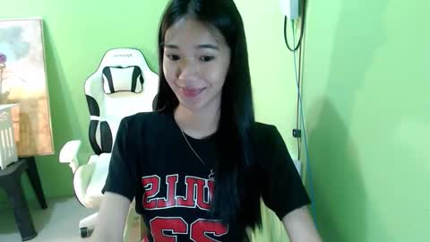 Reign online show from October 2025 08:20:02 PM