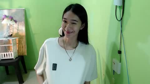 Reign online show from October 2025 09:11:04 AM