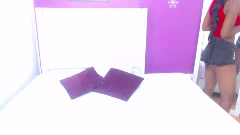 innocent_sexybaby online show from November 2025 04:00:01 AM