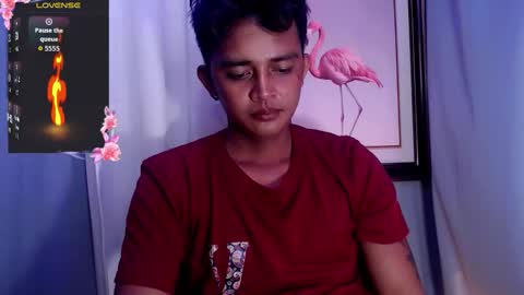 Snapshot of innocent_twinkxx chatting on January 2026 04:34:02 PM calvin online show from January 2026 04:34:02 PM