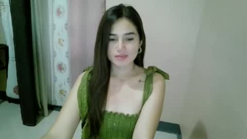 Snapshot of insigida_xxx chatting on February 2026 08:54:01 PM Jean online show from February 2026 08:54:01 PM