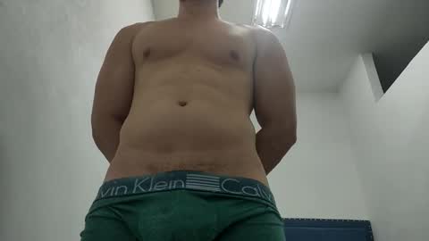 Snapshot of insistente chatting on January 2026 03:53:02 AM INSTAGRAM camilodlx online show from January 2026 03:53:02 AM