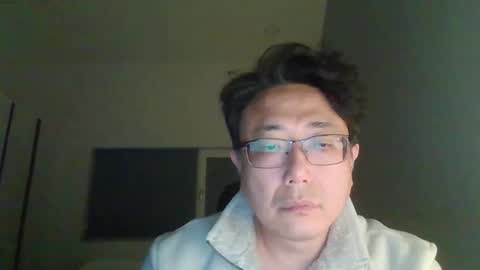 insuclee197641 online show from December 2025 12:36:02 PM