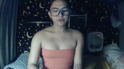 Snapshot of insulting_whoreifica chatting on November 2025 06:42:02 PM MAXINE online show from November 2025 06:42:02 PM