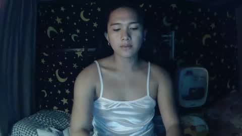 Snapshot of insulting_whoreifica chatting on November 2025 05:50:02 AM MAXINE online show from November 2025 05:50:02 AM