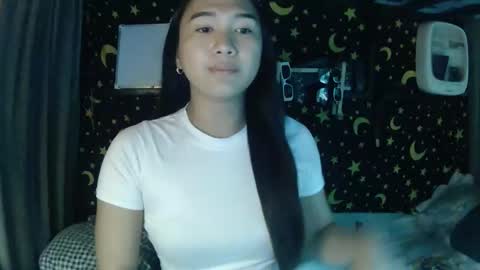 Snapshot of insulting_whoreifica chatting on December 2025 11:12:01 PM MAXINE online show from December 2025 11:12:01 PM