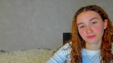 Snapshot of internetsexplorer chatting on February 2026 09:15:02 PM Bernadette Join online show from February 2026 09:15:02 PM