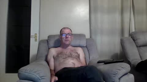 inthemood63 online show from September 2025 09:42:02 PM