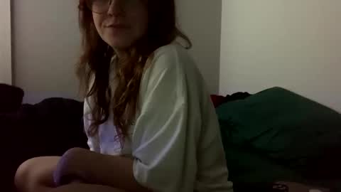 Snapshot of intothewoodswego chatting on May 2026 01:45:01 AM IntoTheWoodsWeGo online show from May 2026 01:45:01 AM