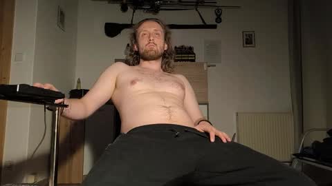 DrownMentally online show from November 2025 06:08:02 PM