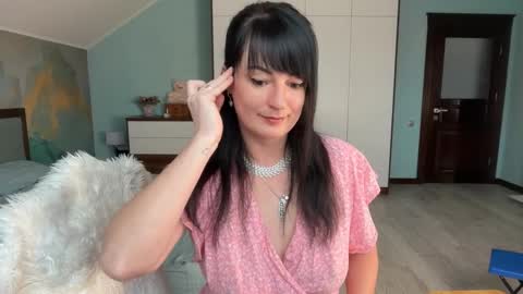 iracherrynow online show from March 2026 07:20:02 AM