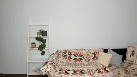 Snapshot of irenehabibi chatting on March 2025 11:20:01 PM Irene online show from March 2025 11:20:01 PM