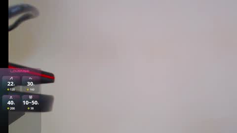 Snapshot of iris_caprice chatting on December 2025 01:58:02 AM Instagram iris caprice online show from December 2025 01:58:02 AM